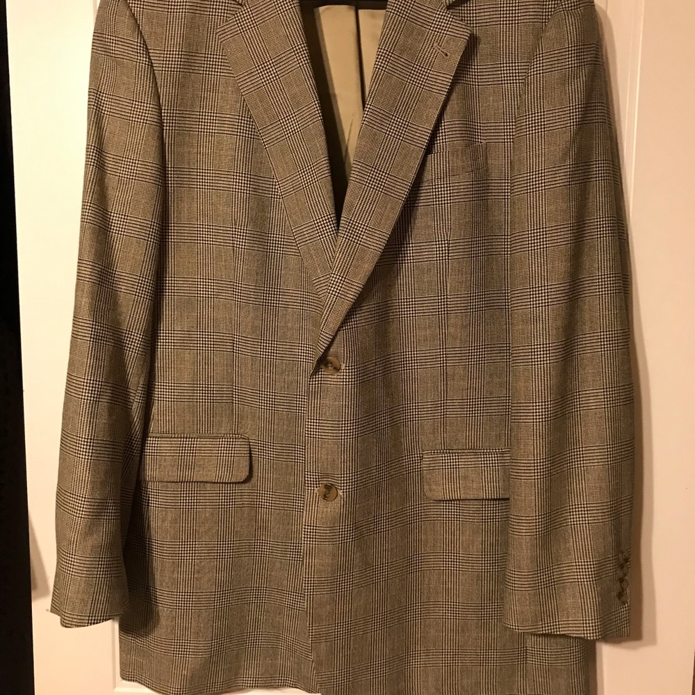 Mens coat sz 44L brand Austin Reed from Dillards
